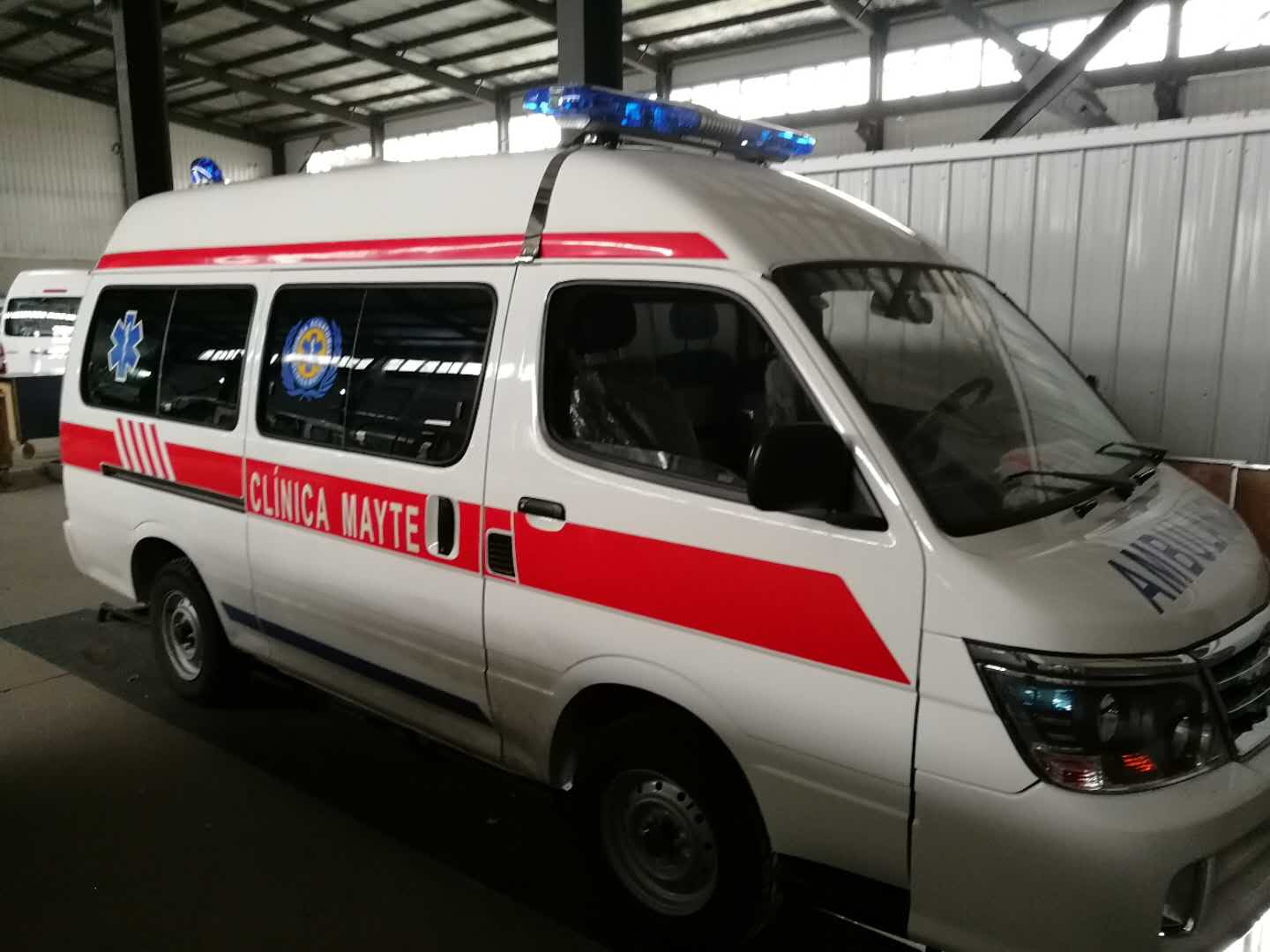 Commercial First Aid Ambulance Trucks For Sale 